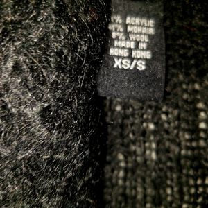 Mohair, wool 3/4 baggy sleeve sweater. Adorable